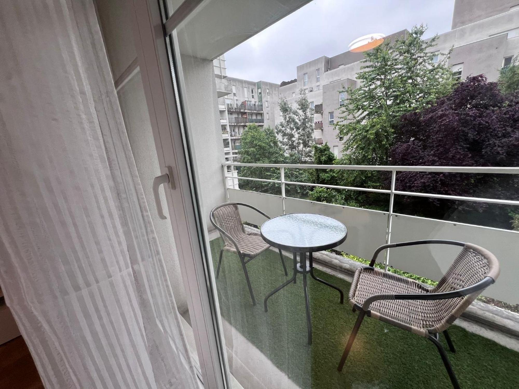 T3, Stade De France, Paris Et Parking サン＝ドニ エクステリア 写真